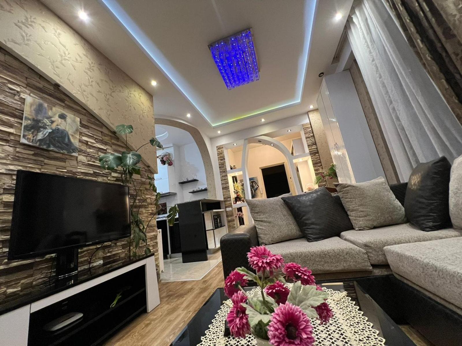 Cozy Apartment In The City Center Mtatsminda Τυφλίδα Εξωτερικό φωτογραφία