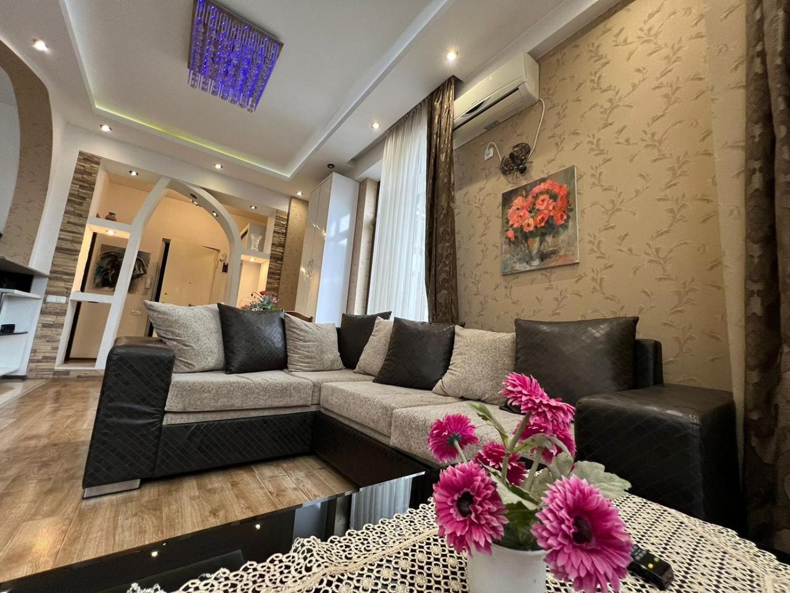 Cozy Apartment In The City Center Mtatsminda Τυφλίδα Εξωτερικό φωτογραφία