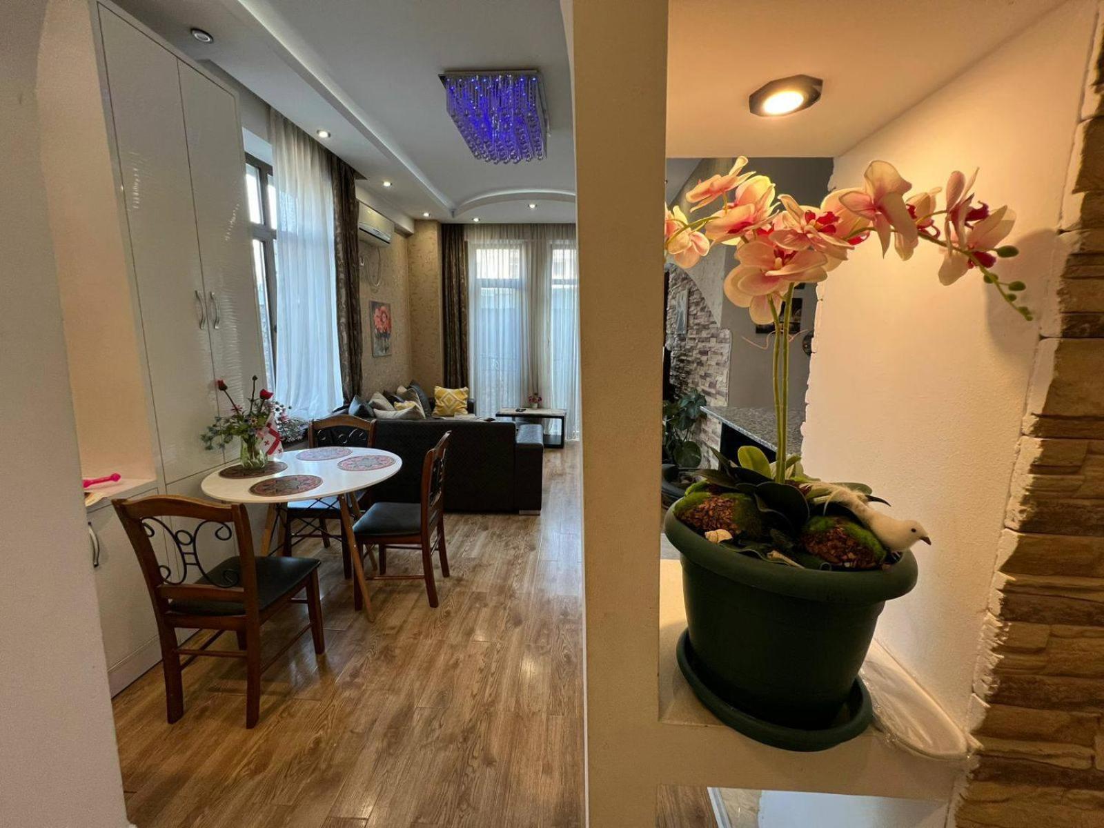 Cozy Apartment In The City Center Mtatsminda Τυφλίδα Εξωτερικό φωτογραφία